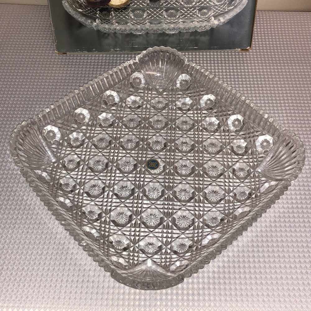 Vintage MIKASA CRYSTAL Hoya, Japan Georgian Cut Square Hostess Platter 9x9x1.5